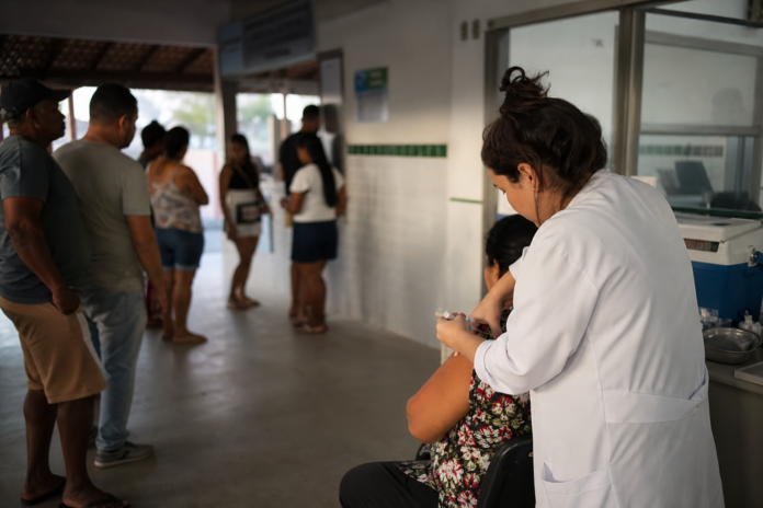 Campo Largo inicia vacinação pneumocócica para maiores de 85 anos