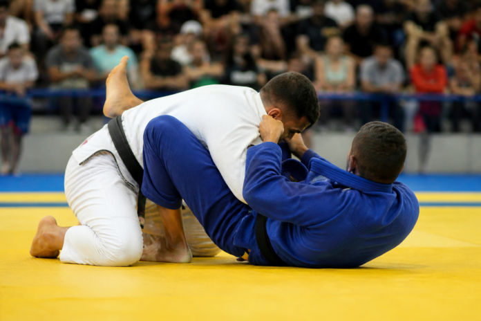 Yasmim Scolari, de Palmas, vence o Sul-Brasileiro de Jiu-Jitsu em Curitiba