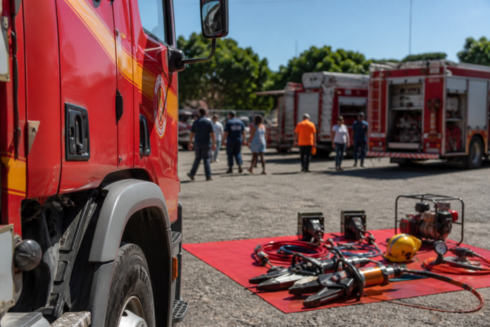 Corpo de Bombeiros completa 114 anos com cerimônia e exposições em Umuarama