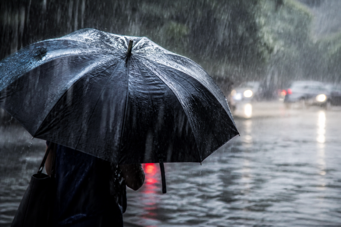 Terça-feira de chuva forte e temporais nos Campos Gerais, tempo seca na quarta