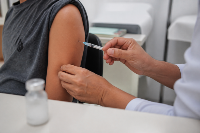 Vacina contra HPV está disponível em todas as UBS de São José dos Pinhais