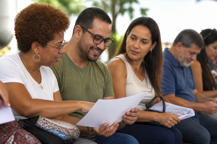 Porto União abre seleção para educadores com salários até R$ 5,1 mil