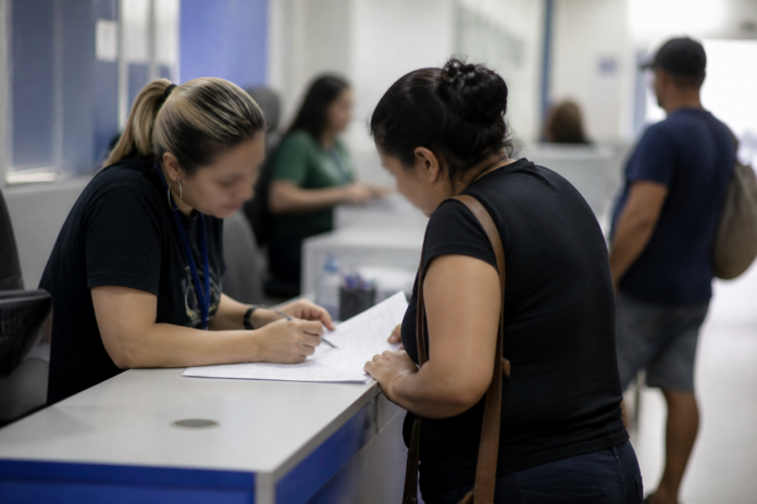 Vagas em Campo Mourão nesta semana