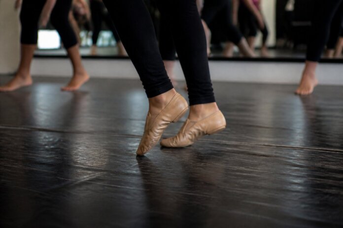 UEPG oferece aulas de dança às segundas e quartas em Ponta Grossa