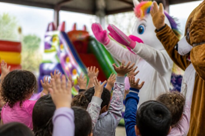 Paranaguá celebra Dia das Crianças com personagens, shows e brincadeiras gratuitas