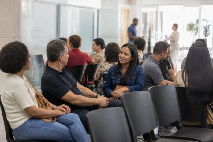 Colombo abre 470 vagas em processo seletivo: inscrições fecham em 18 de outubro