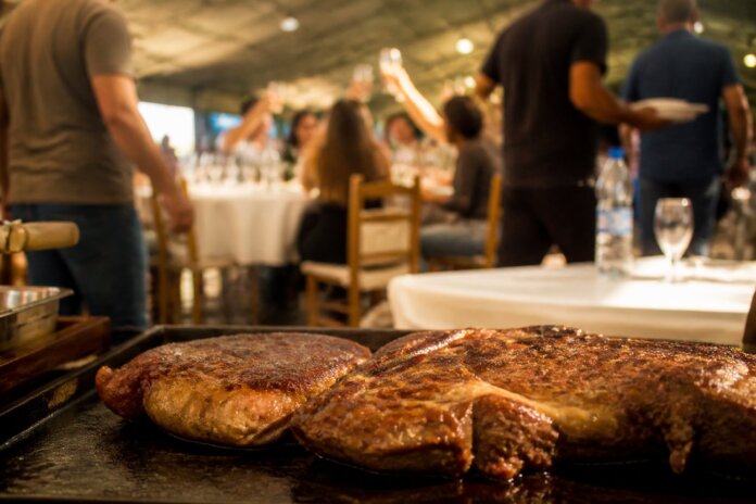 Noite da Picanha 2026 reúne churrasco e solidariedade em Toledo neste sábado