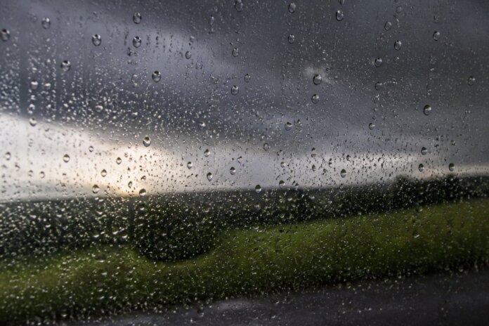 Super El Niño deve intensificar chuvas no Paraná entre novembro e janeiro