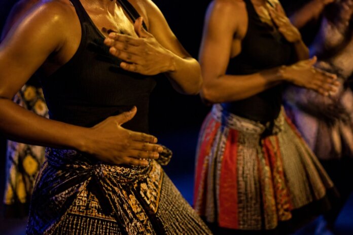 Barbatuques leva música corporal à CAIXA Cultural de 15 a 18 de outubro