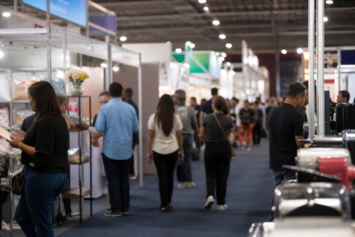Premiê chinês abre 140ª Feira de Cantão de 15 de outubro a 4 de novembro