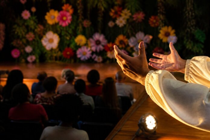 Palco das Flores em Curitiba encerra Festival da Primavera no sábado com mais de 20 atrações