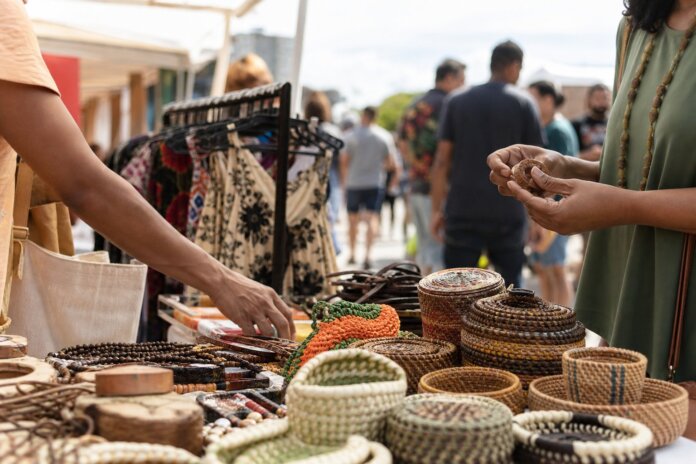 Feira de Economia Solidária traz 30 empreendimentos ao CIC nesta quinta (15)