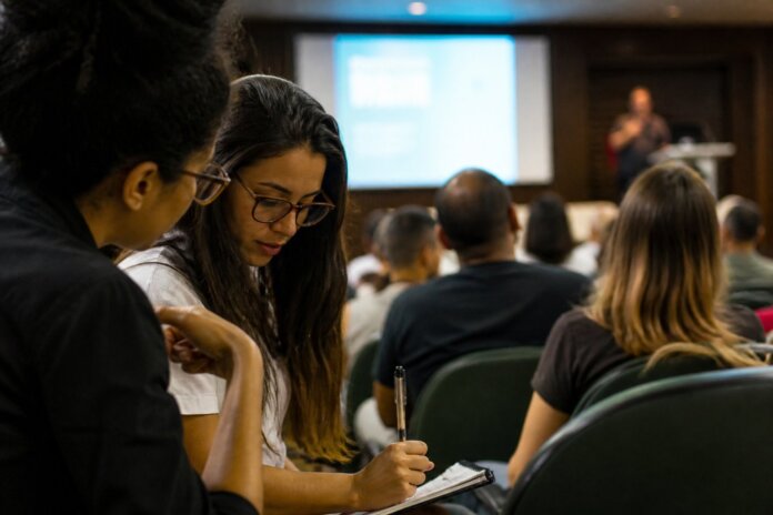 Curitiba recebe simpósio sobre epilepsia com especialistas do Brasil e EUA