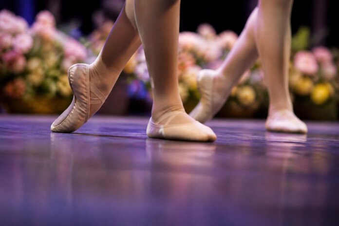 Balé da Primavera estreia nesta quarta (14) no Palco das Flores, em Curitiba