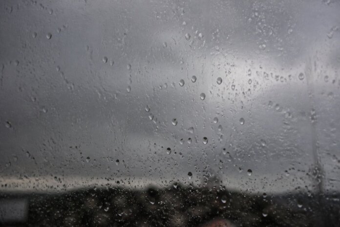 Chuva forte e risco de temporais nos Campos Gerais nesta quarta-feira (14)