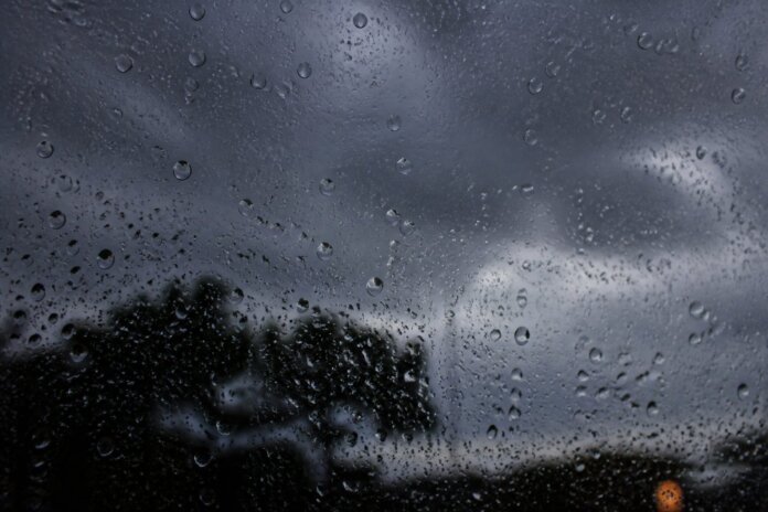 Paraná tem previsão de chuva forte e tempestades nesta quarta-feira (14)