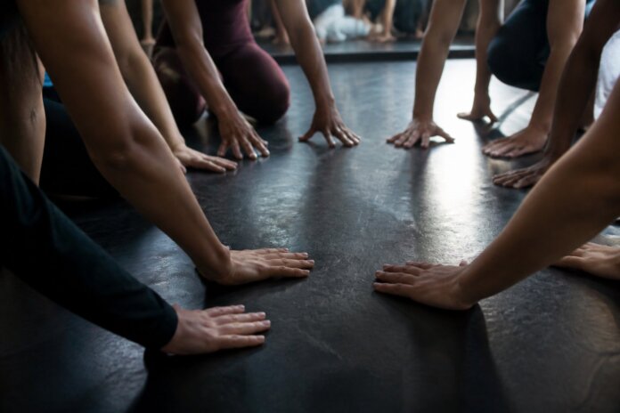 Oficina de teatro com atores da Trupe Ave Lola em Londrina: inscrições até hoje