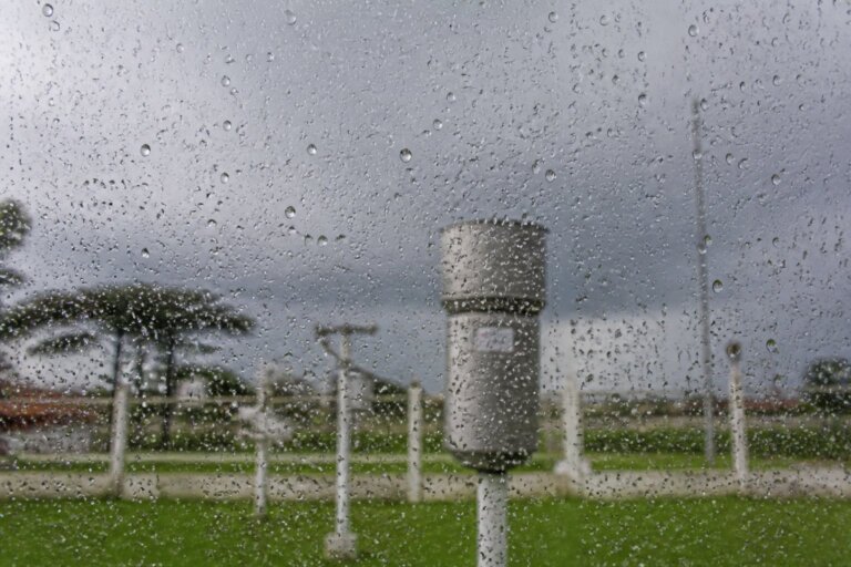 16 cidades do Paraná já acumulam chuva de todo outubro em apenas 12 dias