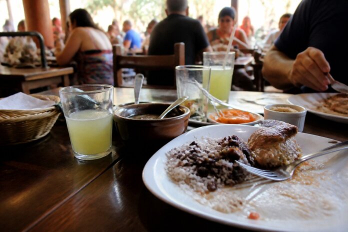Circuito Gastronômico dos Campos Gerais reúne 39 restaurantes até 15 de novembro