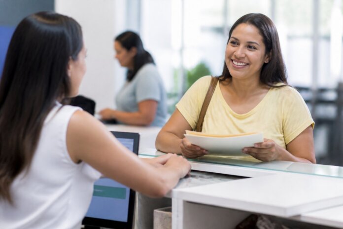 Guaíra promove palestra sobre educação financeira para beneficiários de programas sociais