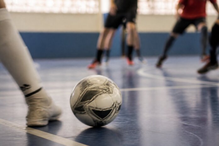 Campo Mourão enfrenta Umuarama nas quartas do Paranaense de Futsal