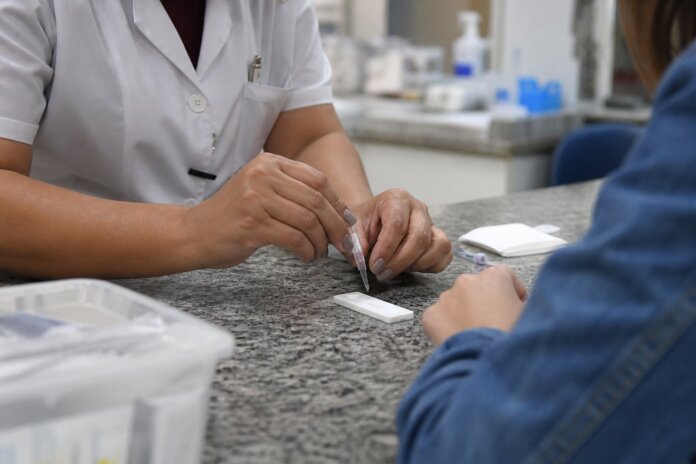 Ambulatório de Infectologia de Umuarama oferece testes rápidos e orientação sobre ISTs