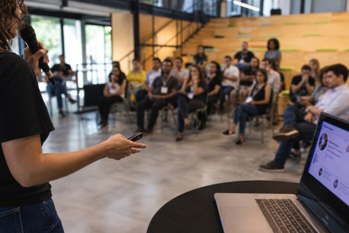 Inovathon 2026 em Paranavaí reúne 60 participantes em 13 equipes