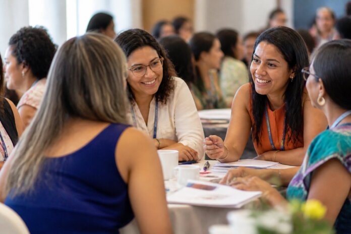 ACEUV Mulher reúne empreendedoras em encontro de networking em União da Vitória