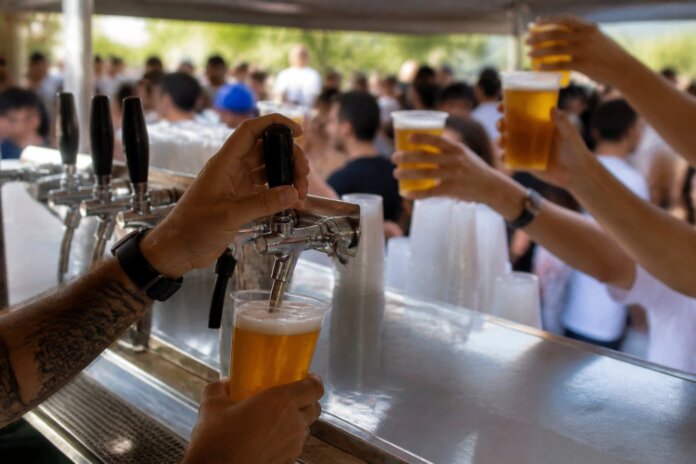 Desfile Alegórico Germânico abre Oktoberfest em Marechal Rondon nesta quinta (22)