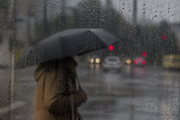 Londrina e norte do Paraná devem ter chuva o feriado todo; veja o que esperar