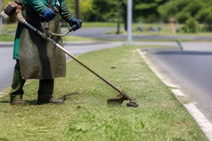 Maringá intensifica serviços de limpeza e infraestrutura nesta segunda-feira