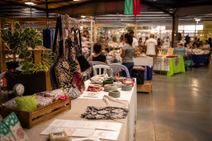 ExpoFAP 2026: Castro recebe feira de alunos com comidas, artesanatos e produtos locais