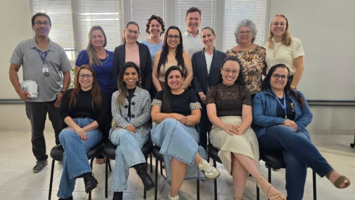 CAPSi de Arapongas celebra mês das crianças com festa e atividades lúdicas