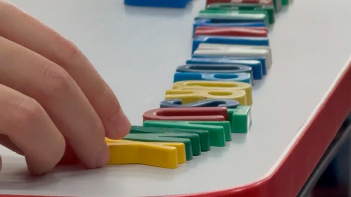 Pinhais realiza Semana da Alfabetização com atividades lúdicas nas escolas