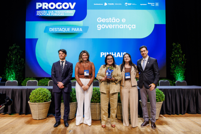 Pinhais tem melhor desempenho em gestão entre municípios do Paraná em 2025