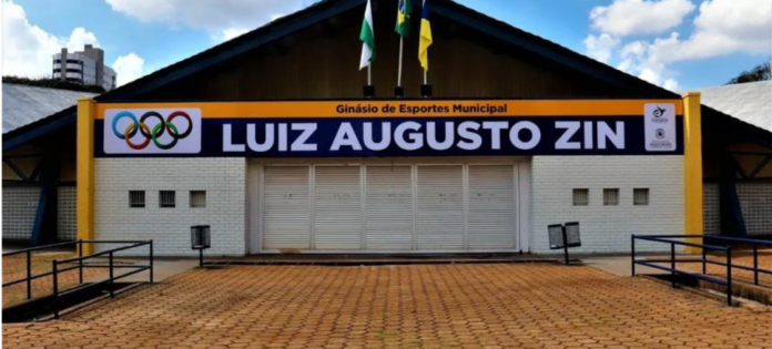 Arapongas tem competições de futsal, voleibol e futebol americano neste fim de semana