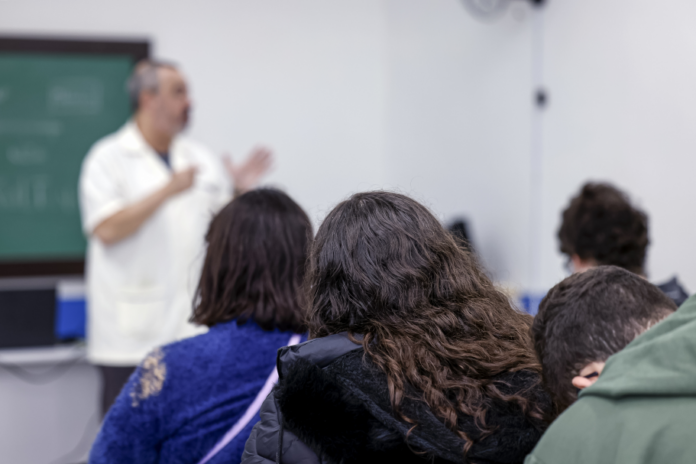 Araucária abre inscrições para curso gratuito de auxiliar de mecânica industrial