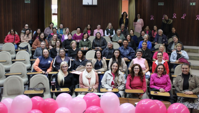 Mulheres de Campo Largo têm acesso a orientações sobre menopausa e climatério