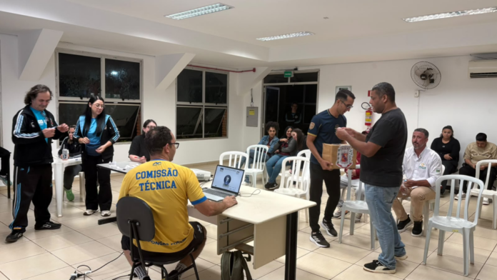 Torneio de Futebol Suíço de Arapongas reúne 108 equipes em cinco categorias