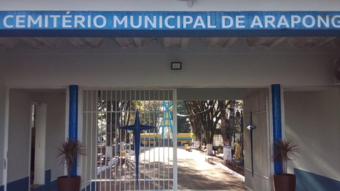 Arapongas fixa prazos para reformas em túmulos antes do Dia de Finados