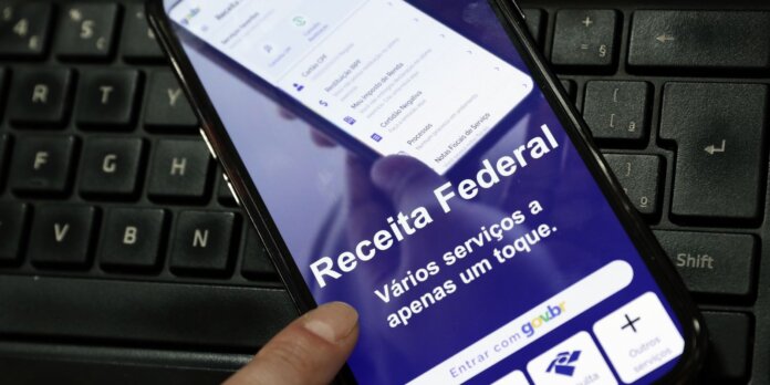 184 mil contribuintes recebem restituição do Imposto de Renda em 30 de outubro