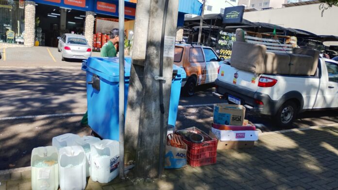 Francisco Beltrão registra 16 autos por descarte irregular em uma semana