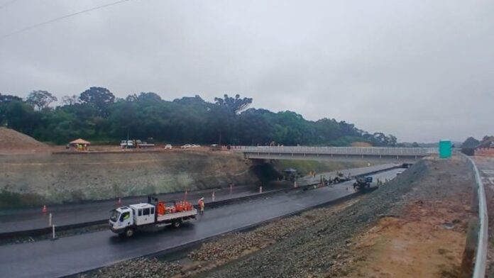 Viaduto do Contorno Norte em Almirante Tamandaré abre ao tráfego